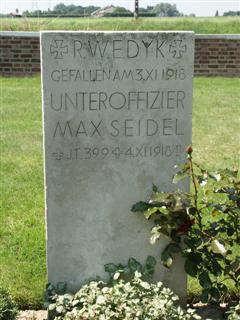 Kezelberg Cemetery